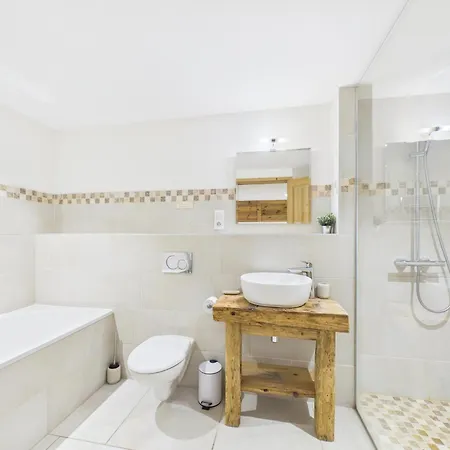 D'exception: Ferme 200 Ans Renovee Avec Sauna & - Fr-1-623-18 *